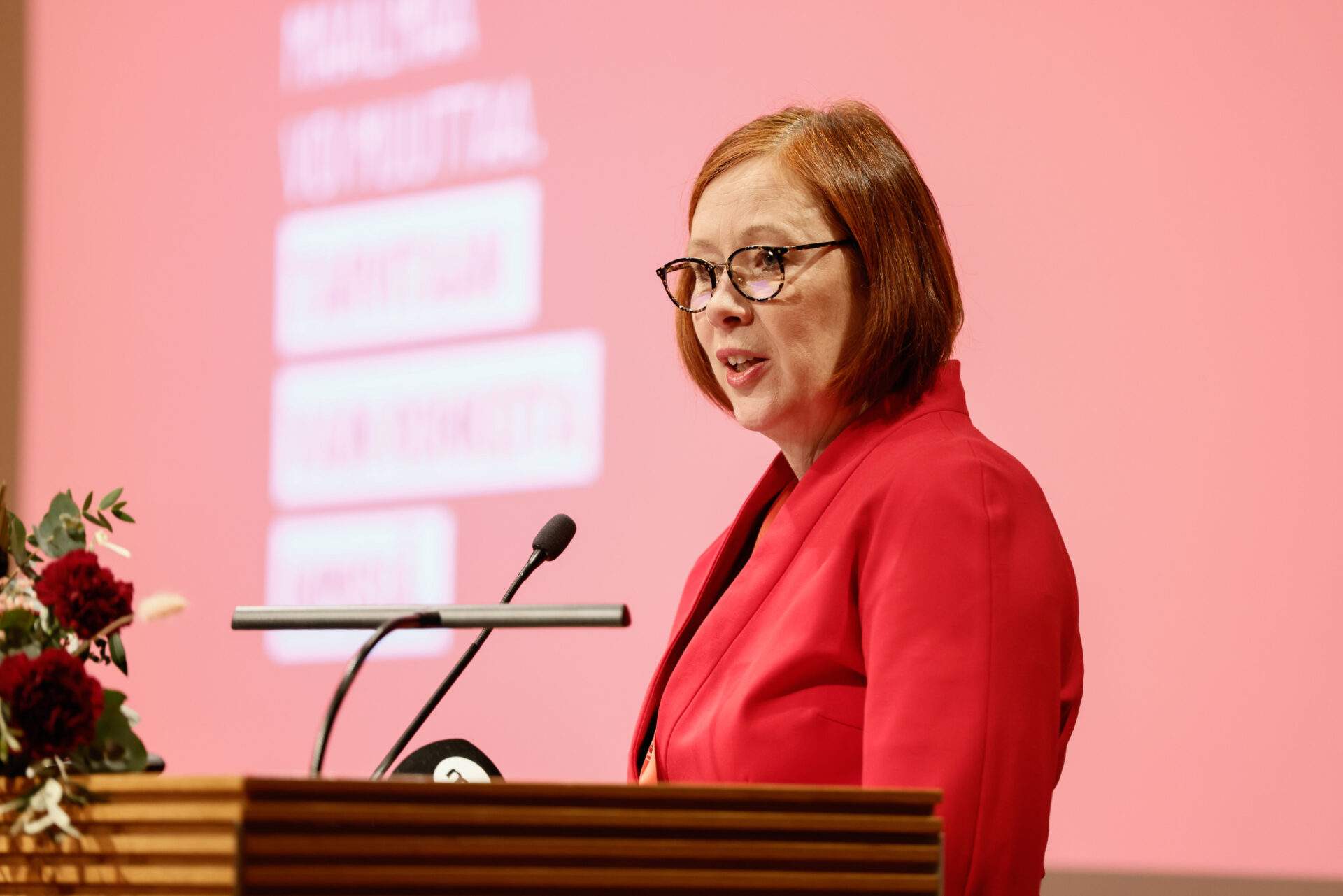 sirpa-paateron-avauspuhe-sdp-n-puoluevaltuuston-kokouksessa-sdp